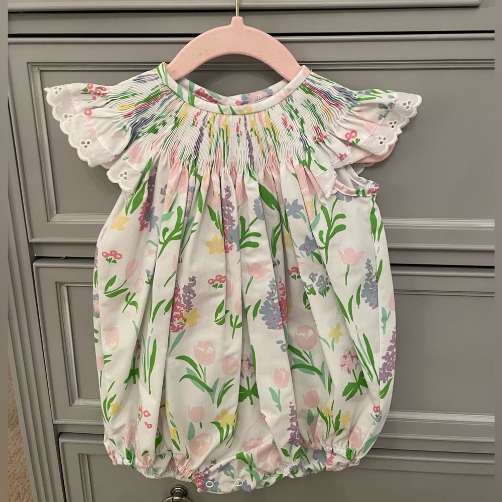 Like New TBBC Smocked Floral Bubble (18-24)